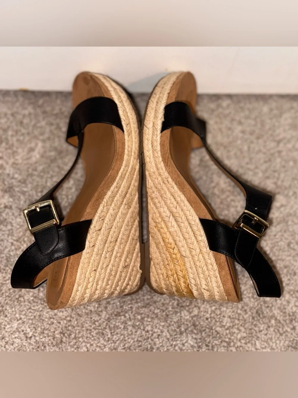 Kenneth Cole Reaction Women's Card T-strap Wedge Casual Sandals - Size 8
